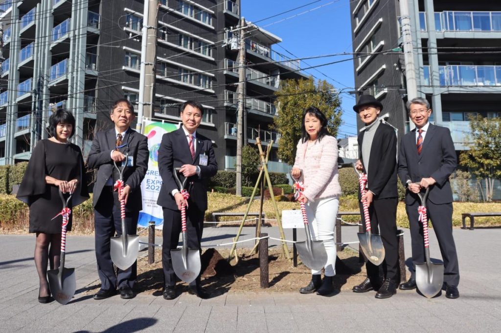 舞岡にシドモア桜を植樹 GREEN×EXPO開催777日前